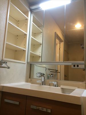 LIXIL　ミズリアに交換